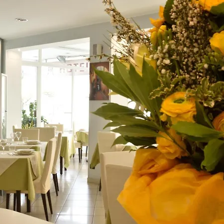 Hotell Ristorante La Marina Mhotelsgroup 3*