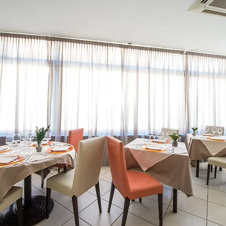Ristorante La Marina Mhotelsgroup 3* San Bartolomeo Al Mare