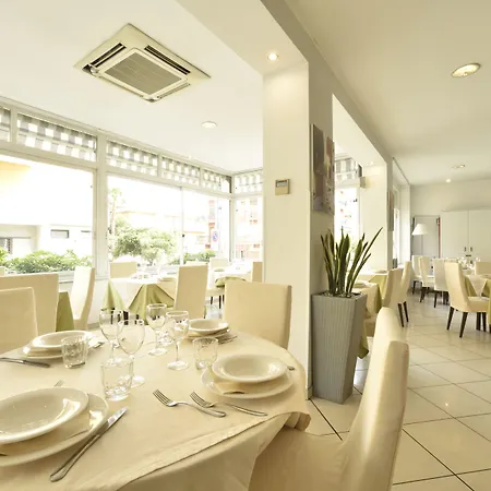 Hotell Ristorante La Marina Mhotelsgroup 3*