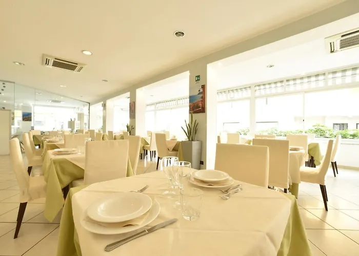 Ristorante La Marina Mhotelsgroup Отель