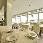 Ristorante La Marina Mhotelsgroup Hotel San Bartolomeo Al Mare