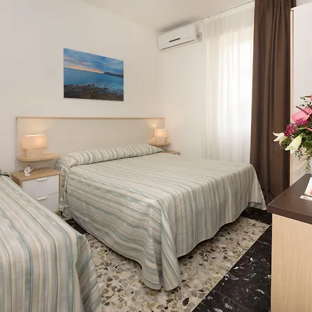 Ristorante La Marina Mhotelsgroup 3* San Bartolomeo Al Mare