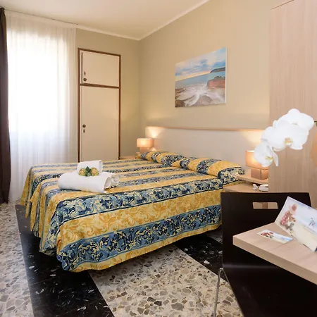 Ristorante La Marina Mhotelsgroup Отель 3*