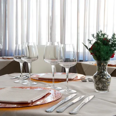 Ristorante La Marina Mhotelsgroup 3* Сан-Бартоломео-аль-Маре