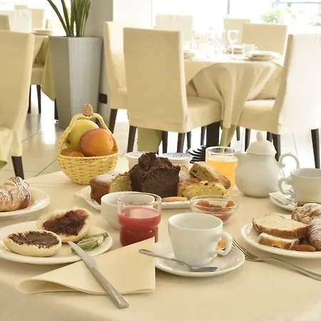 Ristorante La Marina Mhotelsgroup Отель