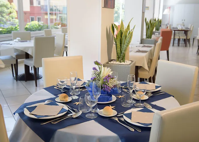 Ristorante La Marina Hotel San Bartolomeo Al Mare