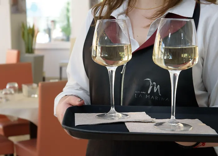 Ristorante La Marina Mhotelsgroup Hotel San Bartolomeo Al Mare