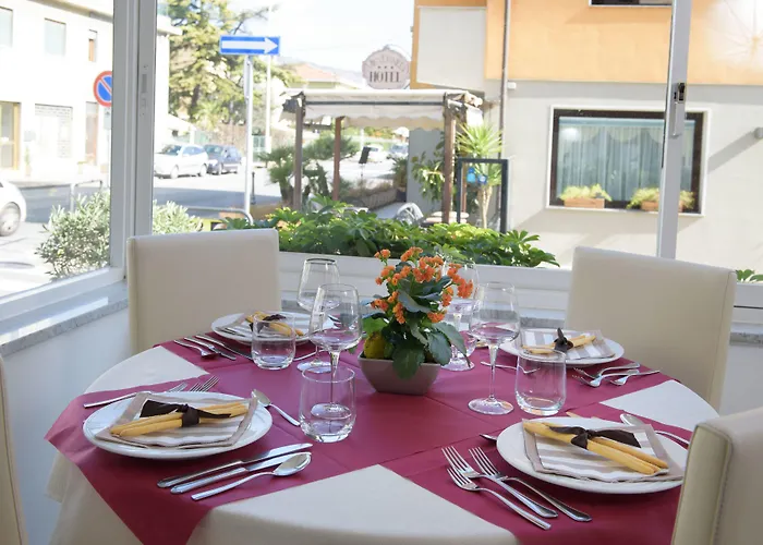 Hotel Ristorante La Marina San Bartolomeo Al Mare